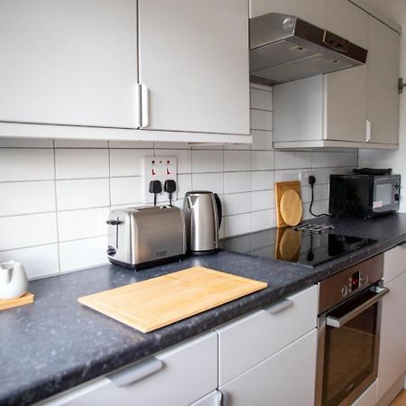 Guestready - Homely Leeds City Apartment Sleep 4 Meanwood Zewnętrze zdjęcie