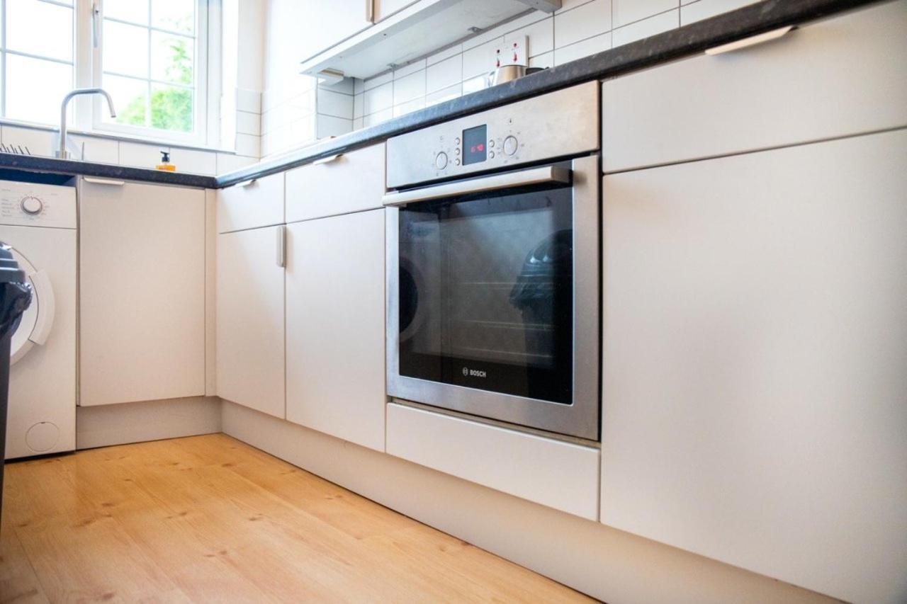 Guestready - Homely Leeds City Apartment Sleep 4 Meanwood Zewnętrze zdjęcie