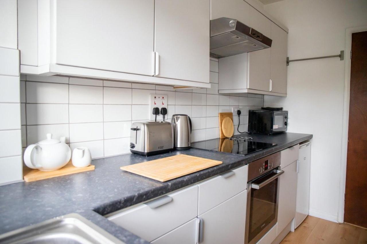 Guestready - Homely Leeds City Apartment Sleep 4 Meanwood Zewnętrze zdjęcie