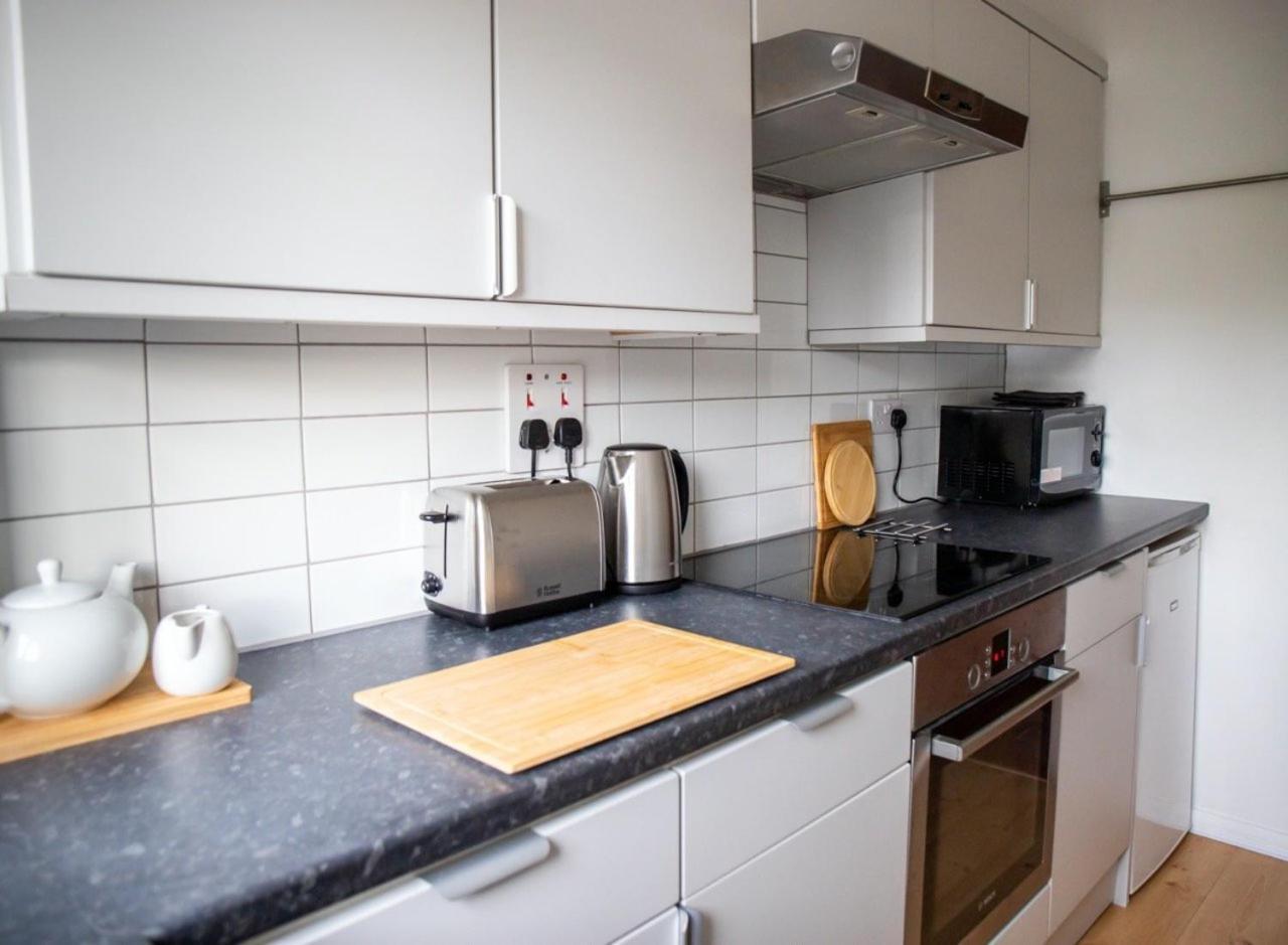 Guestready - Homely Leeds City Apartment Sleep 4 Meanwood Zewnętrze zdjęcie